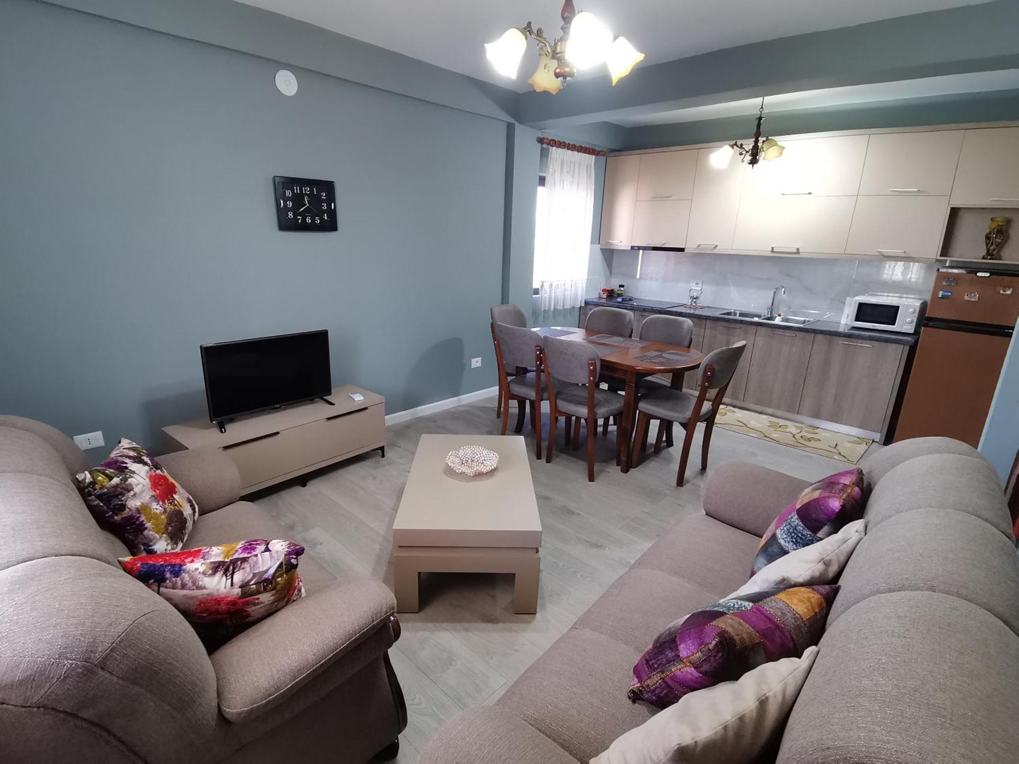 Leatis Apartment Durres Exterior photo
